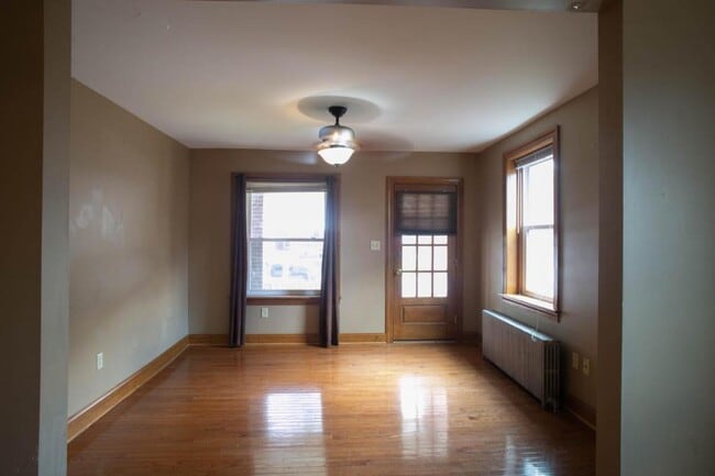 Building Photo - 406 Washington Avenue #1