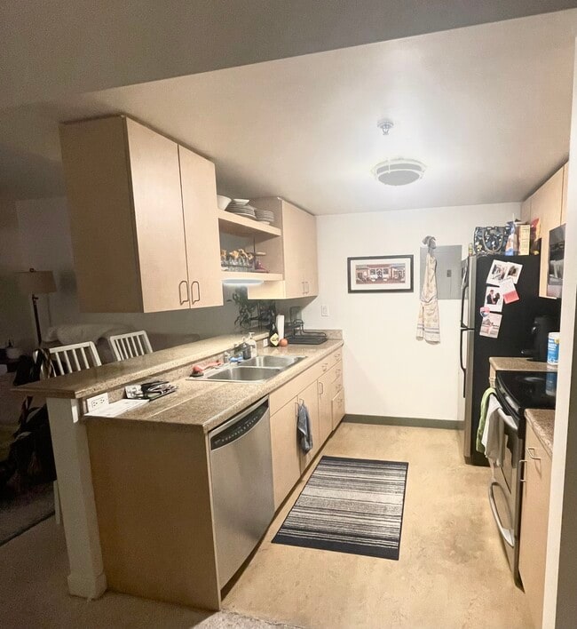 Foto del edificio - 425 W Beech St