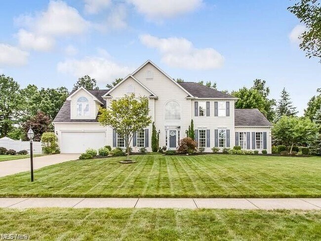Building Photo - 38805 Camelot Way