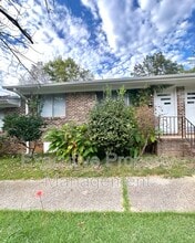 Building Photo - 7742 Rugby Ave