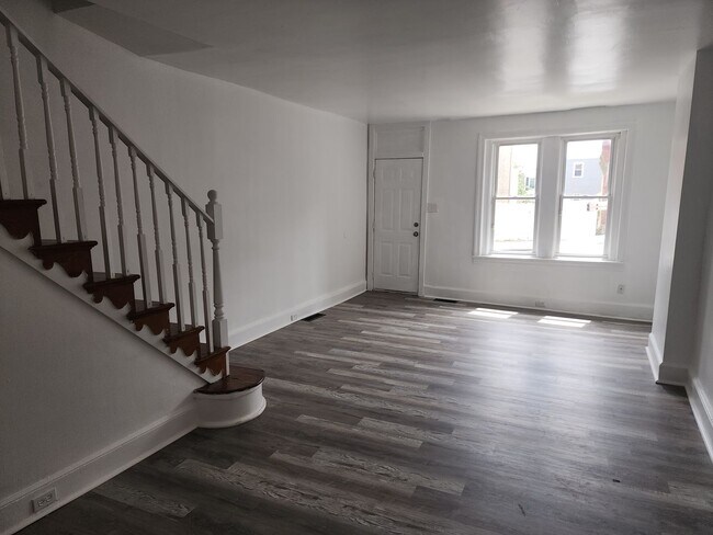 Photo - 1313 Lancaster Ave Townhome