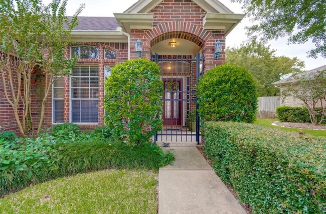 Foto del edificio - 1706 Fantasy Woods Dr