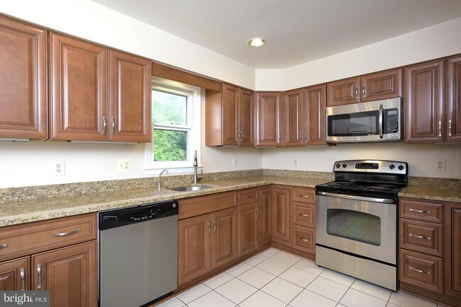 Foto del edificio - 14644 Cutstone Way