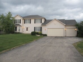 Building Photo - 5490 Fox Path Ln