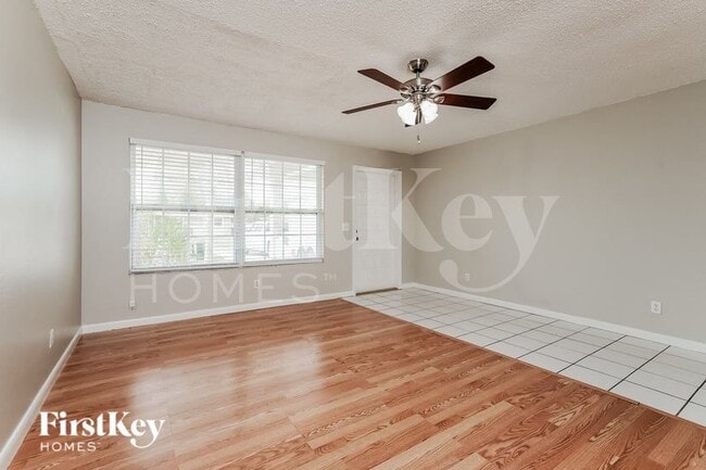 Building Photo - 331 SE 46th Ln