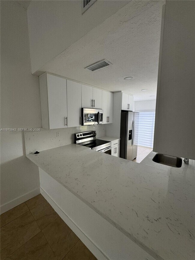 Foto del edificio - 8341 SW 148th Pl