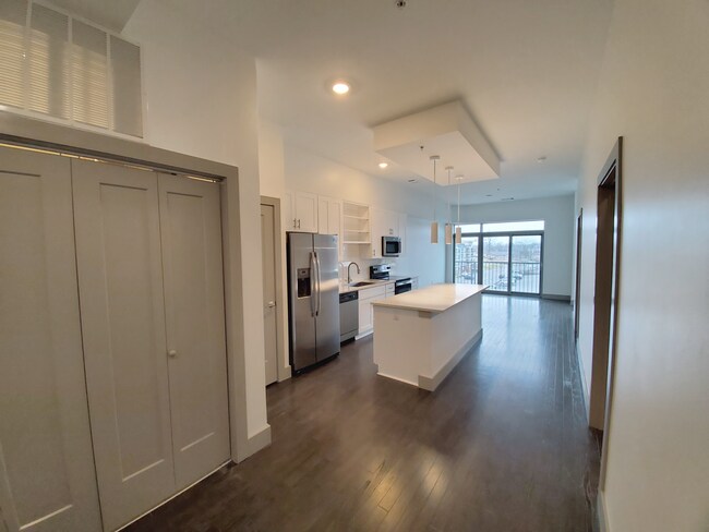 Entry - 2407 8th Ave S