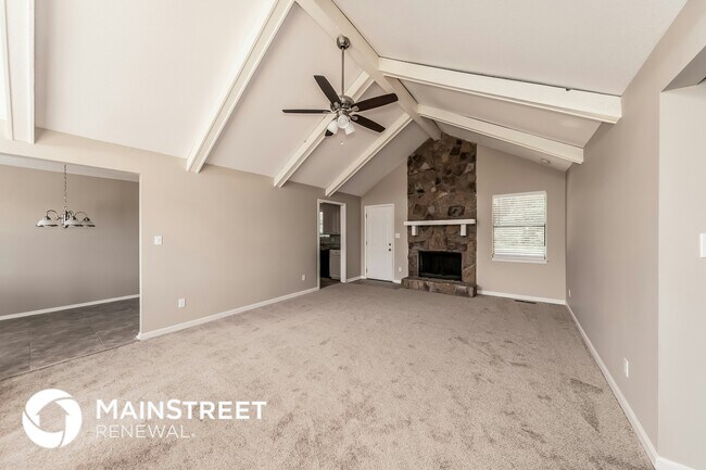 Foto del edificio - 6101 Meadow Crest Cir