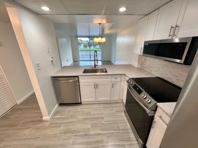 Foto del edificio - 14155 SW 87th St