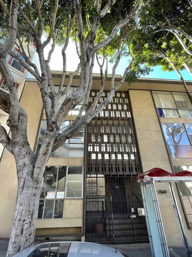 Primary Photo - 1563 Hyde St
