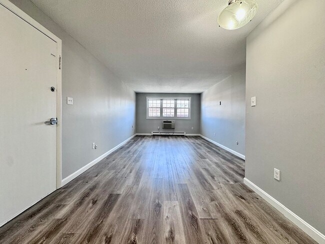 Foto del edificio - 17 Old Colony Ln