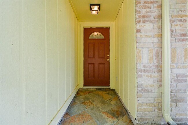 Foto del edificio - 2326 Barrington Pl Dr