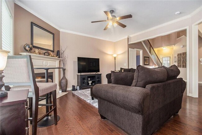 Foto del edificio - 2530 Thackery Ct