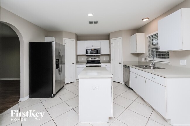 Building Photo - 6409 Gondola Dr