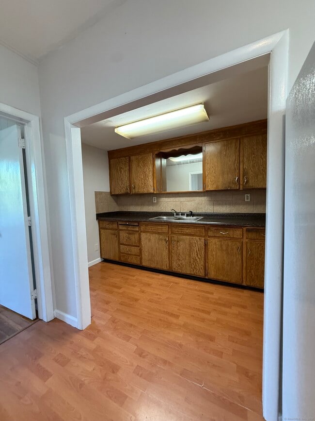 Foto del edificio - 404 Congress Ave