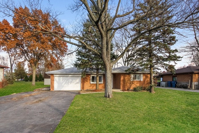 Primary Photo - Call for Details!!! 317-793-3770