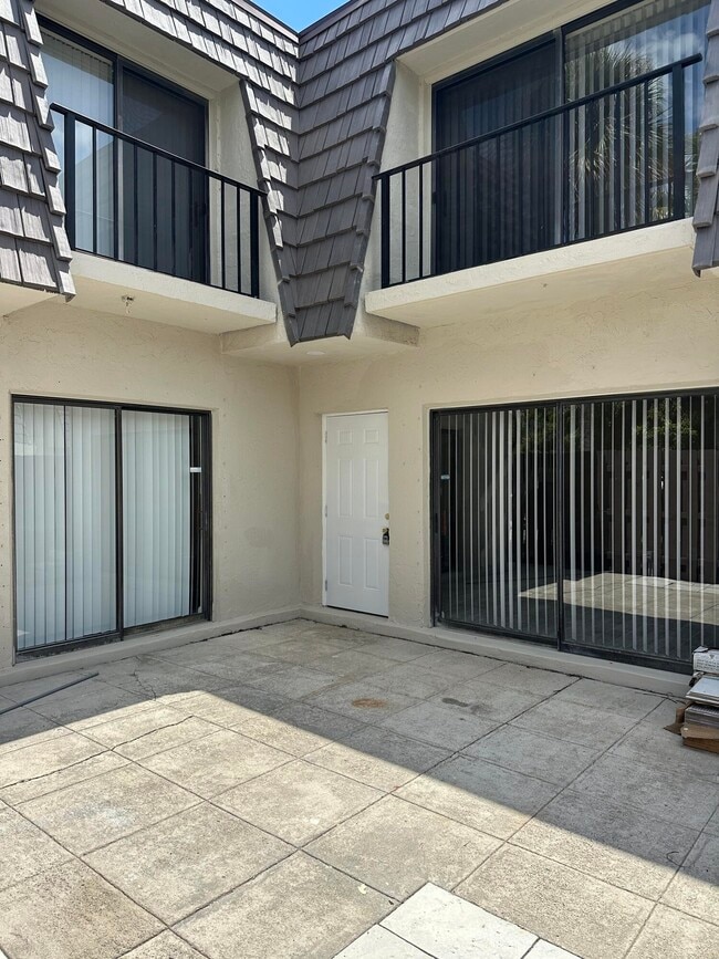 Foto del edificio - 1917 N Congress Ave