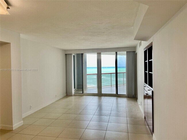 Building Photo - 6767 Collins Ave