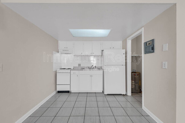 Photo - 5113 Curry Ford Rd Apartment