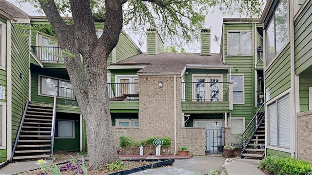 Foto del edificio - 9803 Walnut St