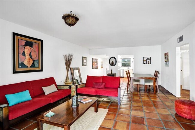 Foto del edificio - 1212 SE 2nd Ct