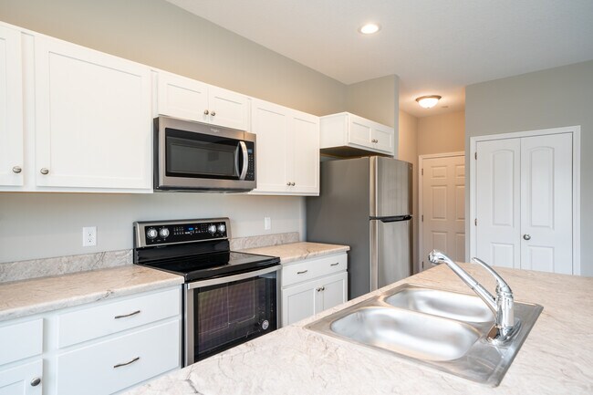 Building Photo - 1726 Becklow Place