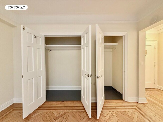 Foto del edificio - 210 E 68th St