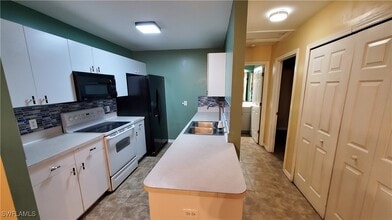 Building Photo - 7319 Albany Rd