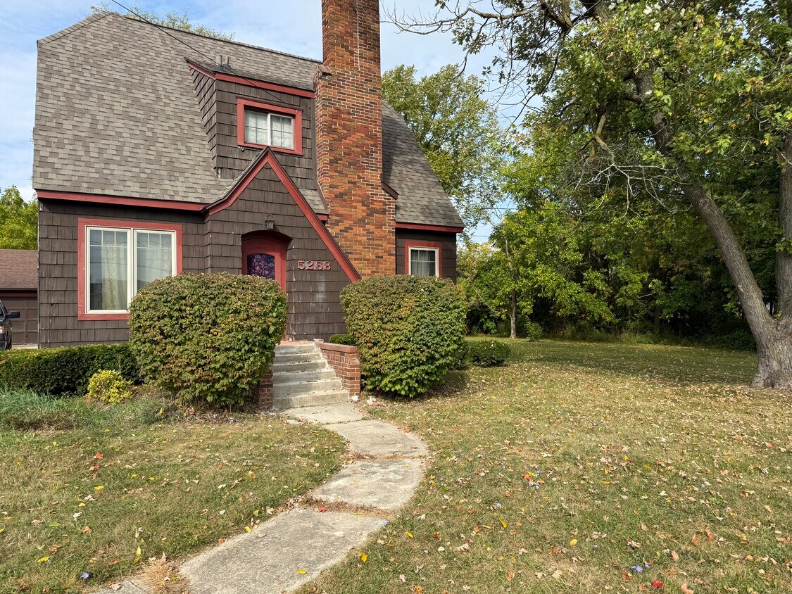Foto principal - 5268 Fenton Rd