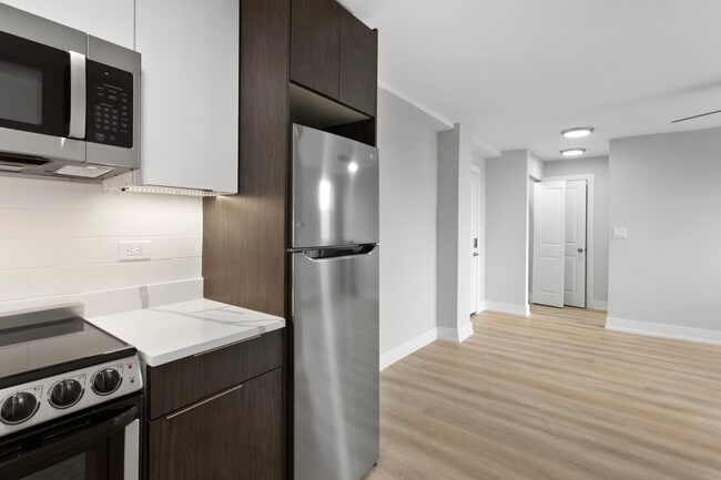 Foto del edificio - 6026 N Winthrop Ave