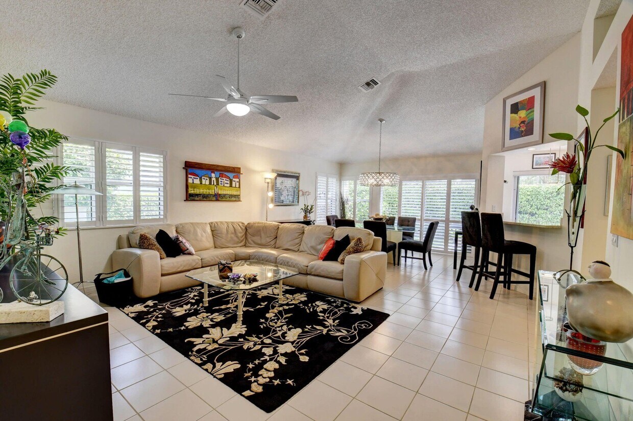 Foto principal - 2232 NW 52nd St