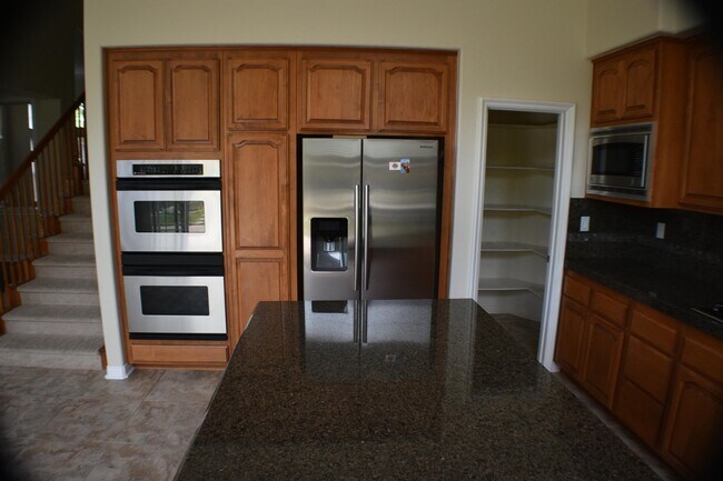 Foto del edificio - 2375 Sunny Point St