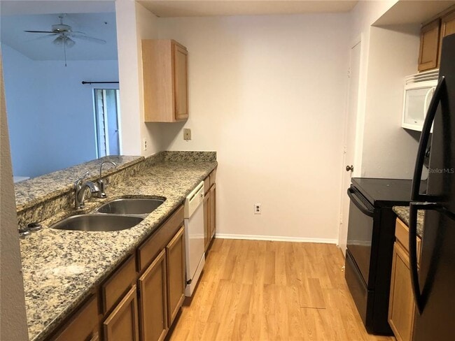 Building Photo - 482 N Pin Oak Pl