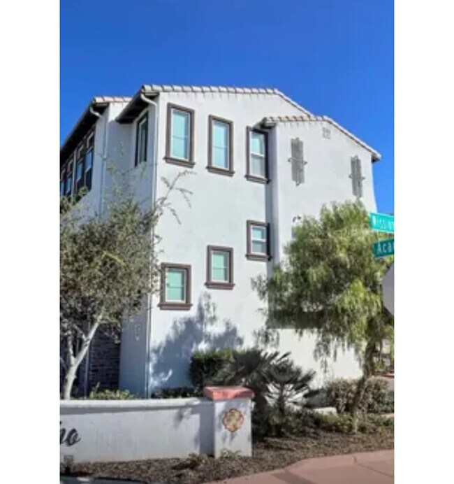 Building Photo - 4201 Mission Ranch Way