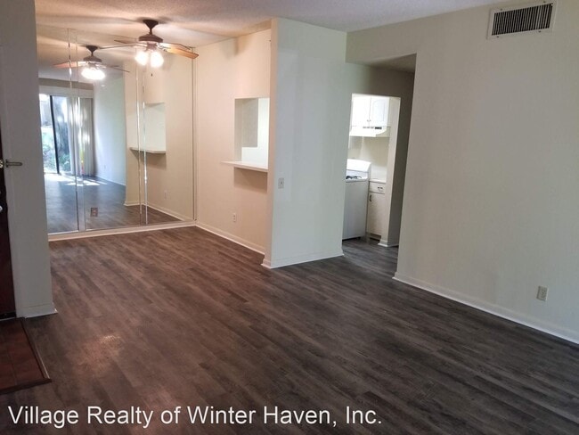 Building Photo - 2040 San Marcos Dr SE