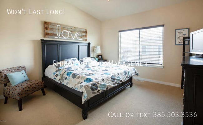 Building Photo - 3673 Lilac Heights Dr