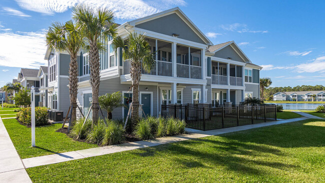 Building Photo - Springs at Cape Coral