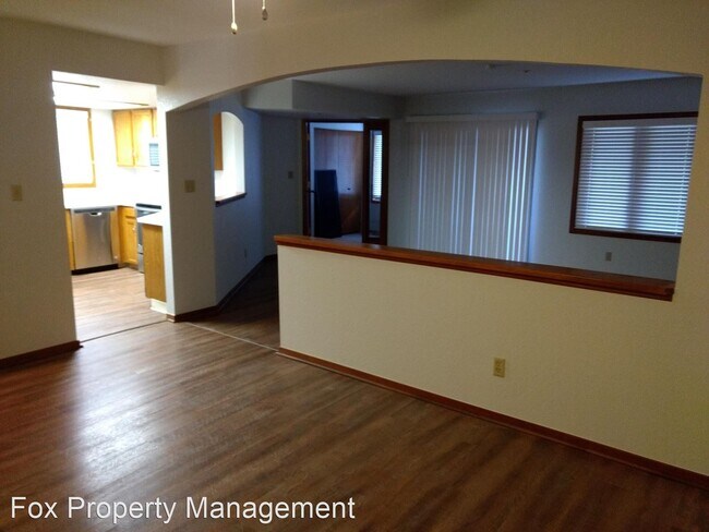 Foto del edificio - 4415 Laguna Pl