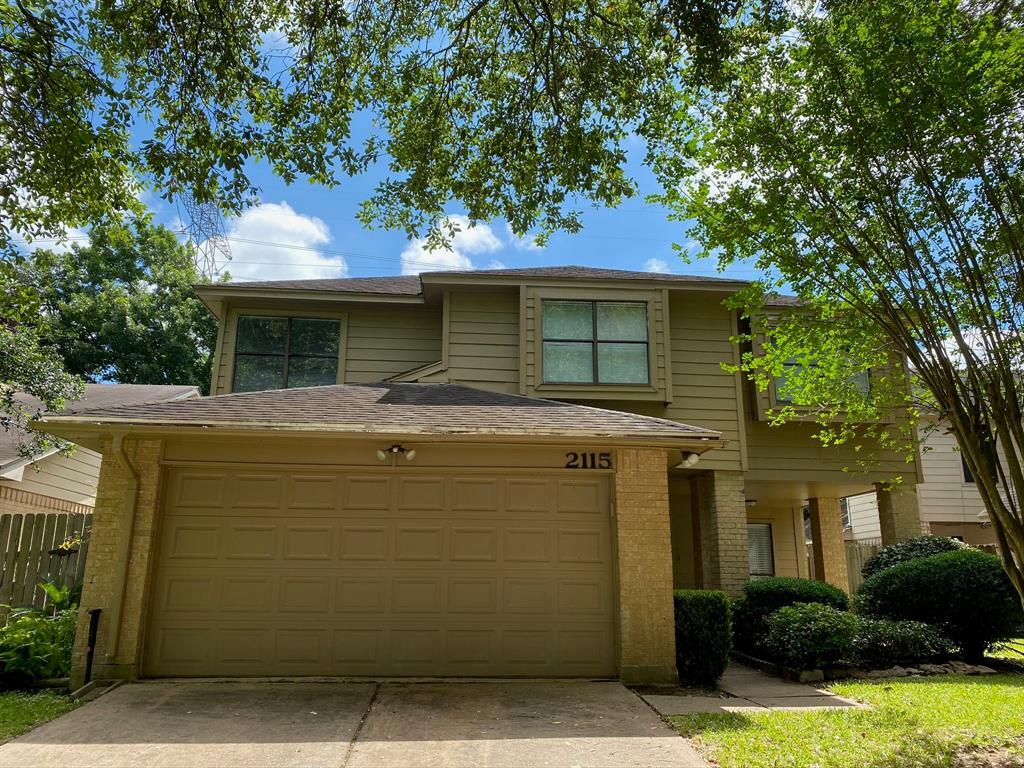 2115 Creekshire Dr, Sugar Land, TX 77478 House for Rent in Sugar Land