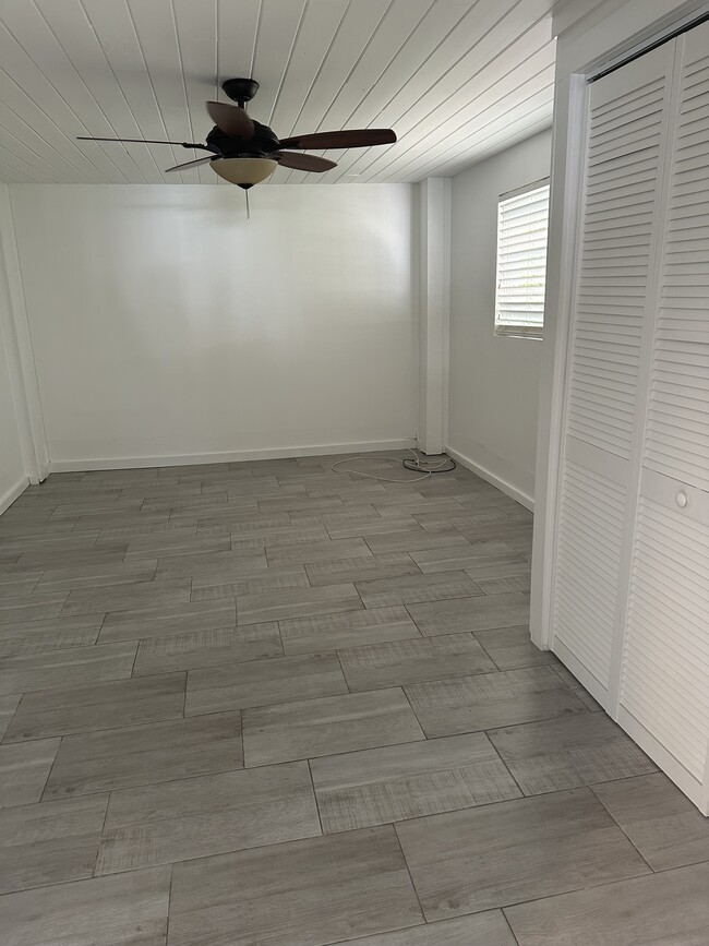 Building Photo - 144 Palermo Dr