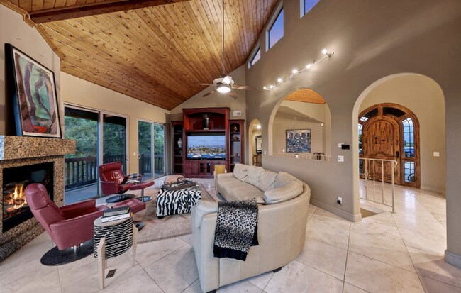 Building Photo - 3480 Hidden Trail Dr
