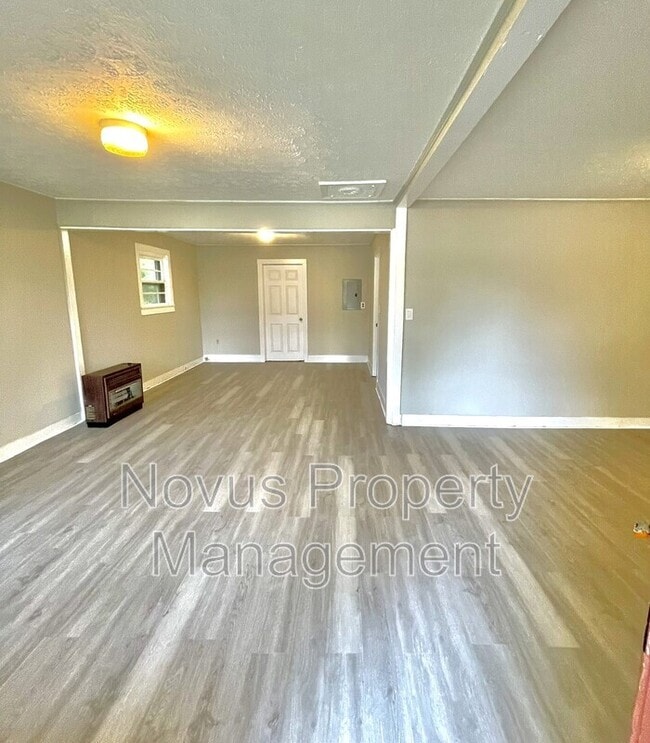 Building Photo - 110 Austin Cir