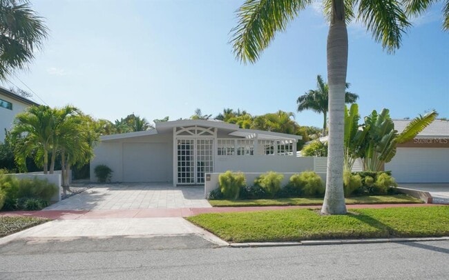Building Photo - 322 Jackson Dr