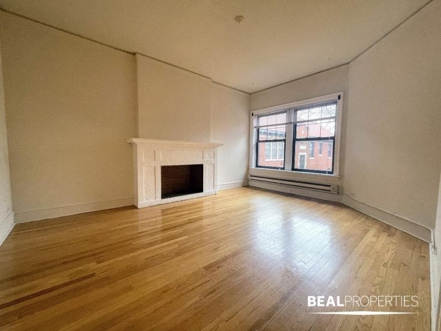 Foto principal - 1 bedroom in EVANSTON IL 60202