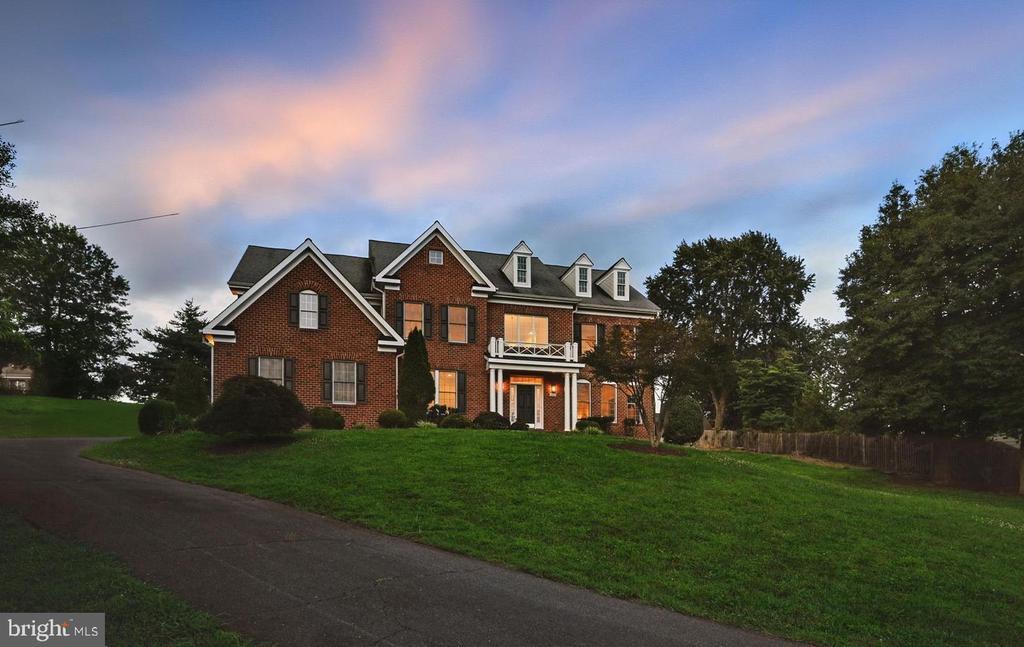 Foto principal - 6634 Brawner St