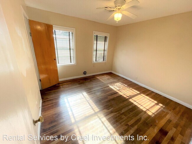 Foto del edificio - 3 br, 2 bath House - 105 9th Ave