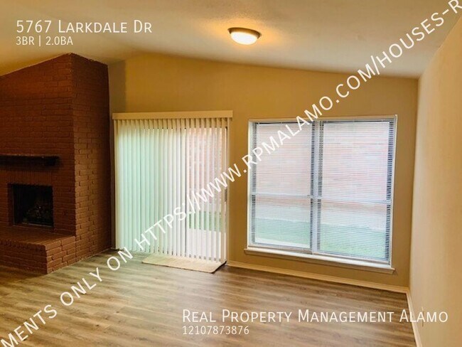 Building Photo - 5767 Larkdale Dr