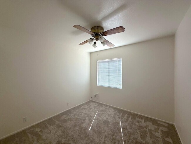 Foto del edificio - 19858 N 33rd Pl