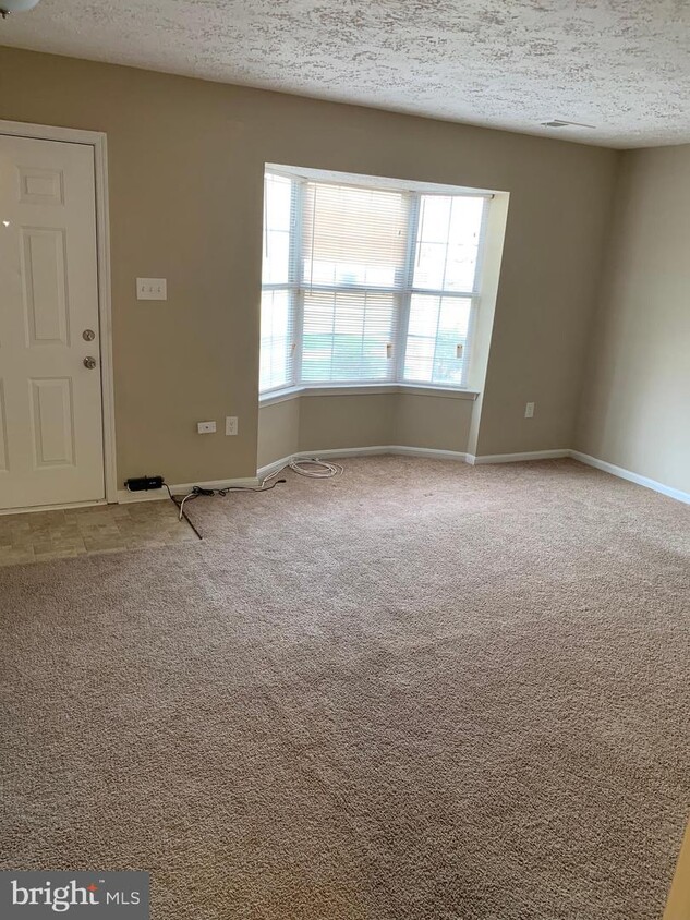 Foto principal - 6258 Woodchuck Pl