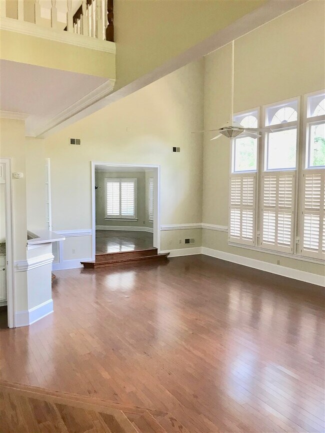 Foto del edificio - 3023 Oakleigh Cove